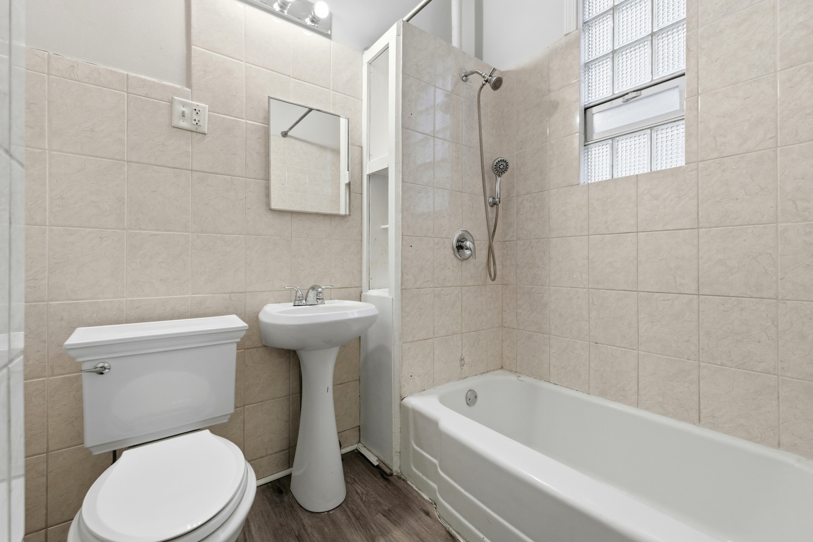 6733 31st Street Berwyn, IL 60402 - Photo 13 of 50