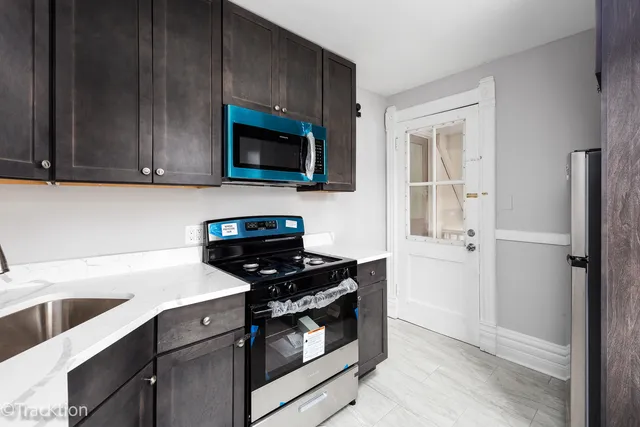 $475,000 | 6733 31st Street, Berwyn, IL 60402