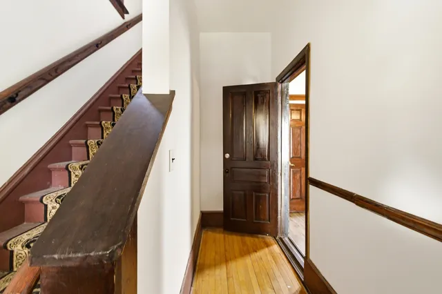 $475,000 | 6733 31st Street, Berwyn, IL 60402