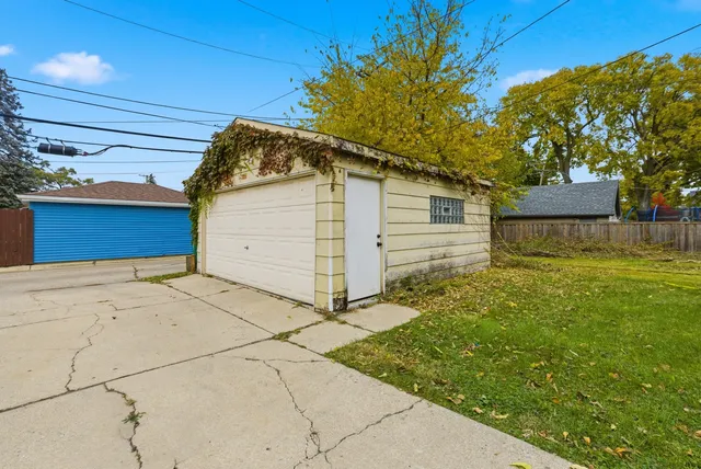 $475,000 | 6733 31st Street, Berwyn, IL 60402
