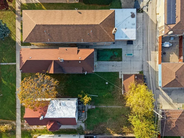 $475,000 | 6733 31st Street, Berwyn, IL 60402