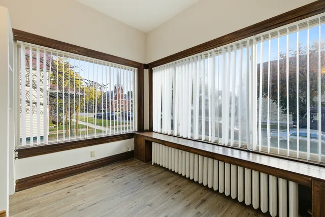 $475,000 | 6733 31st Street, Berwyn, IL 60402