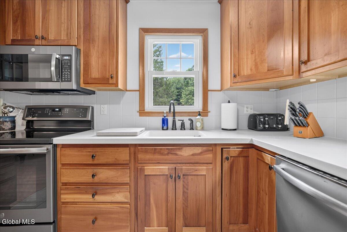 723 Swaggertown Road Charlton, NY 12302 - Photo 20 of 94 71-723 SWAGGERTOWN-10