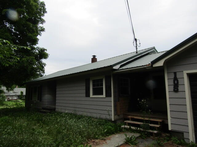 105 North Stagecoach Road Dover-Foxcroft, ME 04426 - Photo 3 of 24 IMG_0525