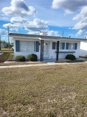 $1,600 | 1576 Council Drive, Sun City Center, FL 33573