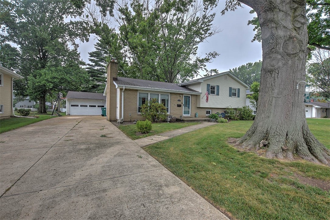 1411 South 31st Street Decatur, IL 62521 - Photo 5 of 31