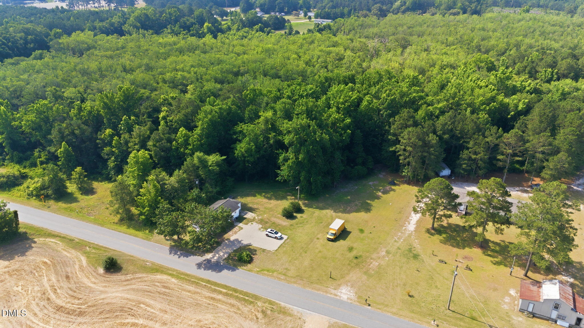 895 Stewart Road Four Oaks, NC 27524 - Photo 19 of 21 3209