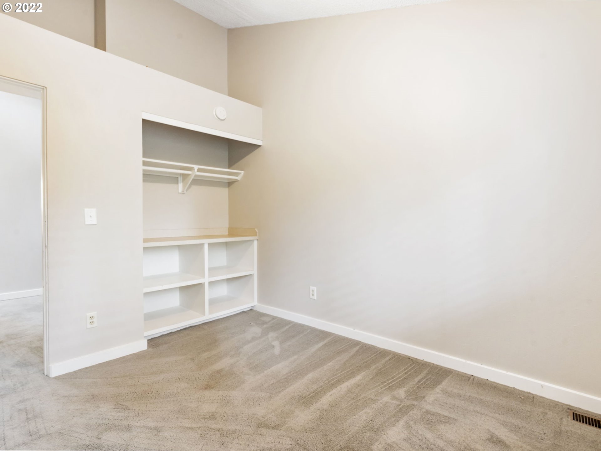10029 Southwest 52nd Avenue Portland, OR 97219 - Photo 24 of 31 a view of an empty walk in closet
