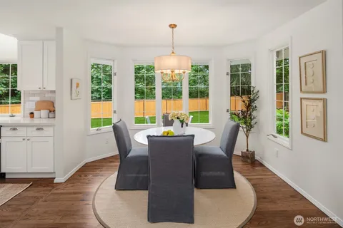 $1,650,000 | 4326 212th Avenue Northeast, Sammamish, WA 98074