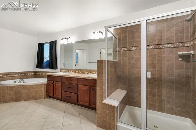 $669,900 | 5747 Wolf Village Drive, Colorado Springs, CO 80924