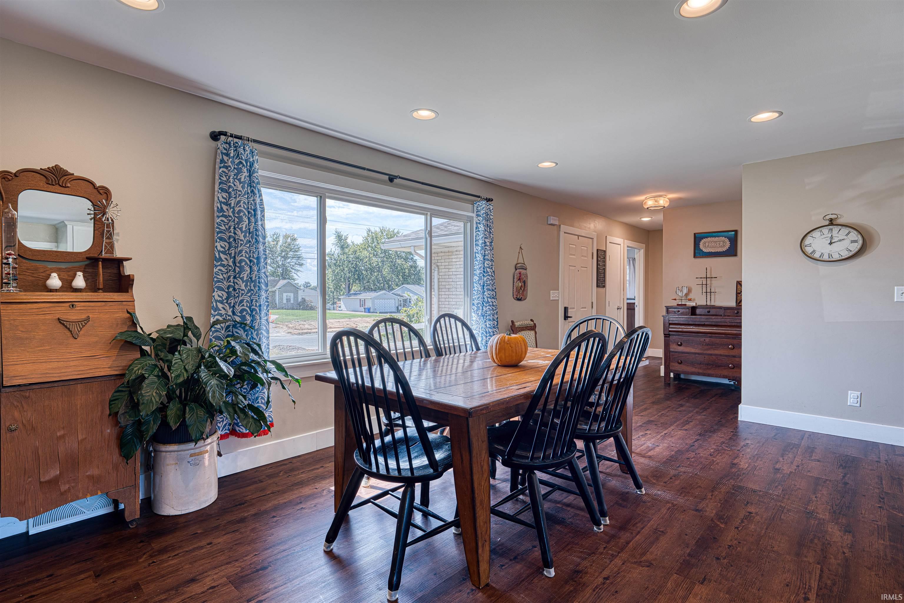 8344 Telephone Road Newburgh, IN 47630 - Photo 6 of 34