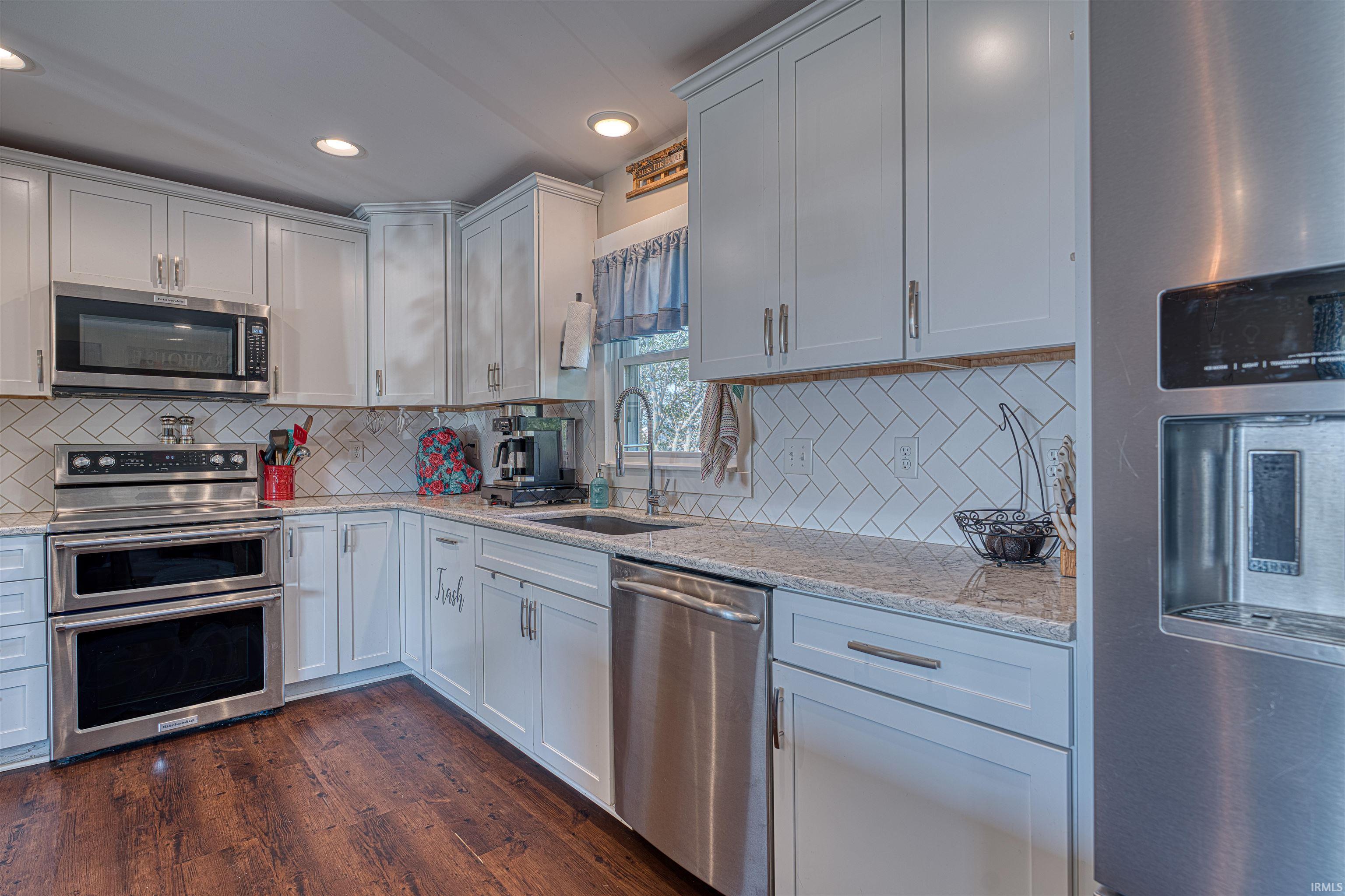 8344 Telephone Road Newburgh, IN 47630 - Photo 8 of 34