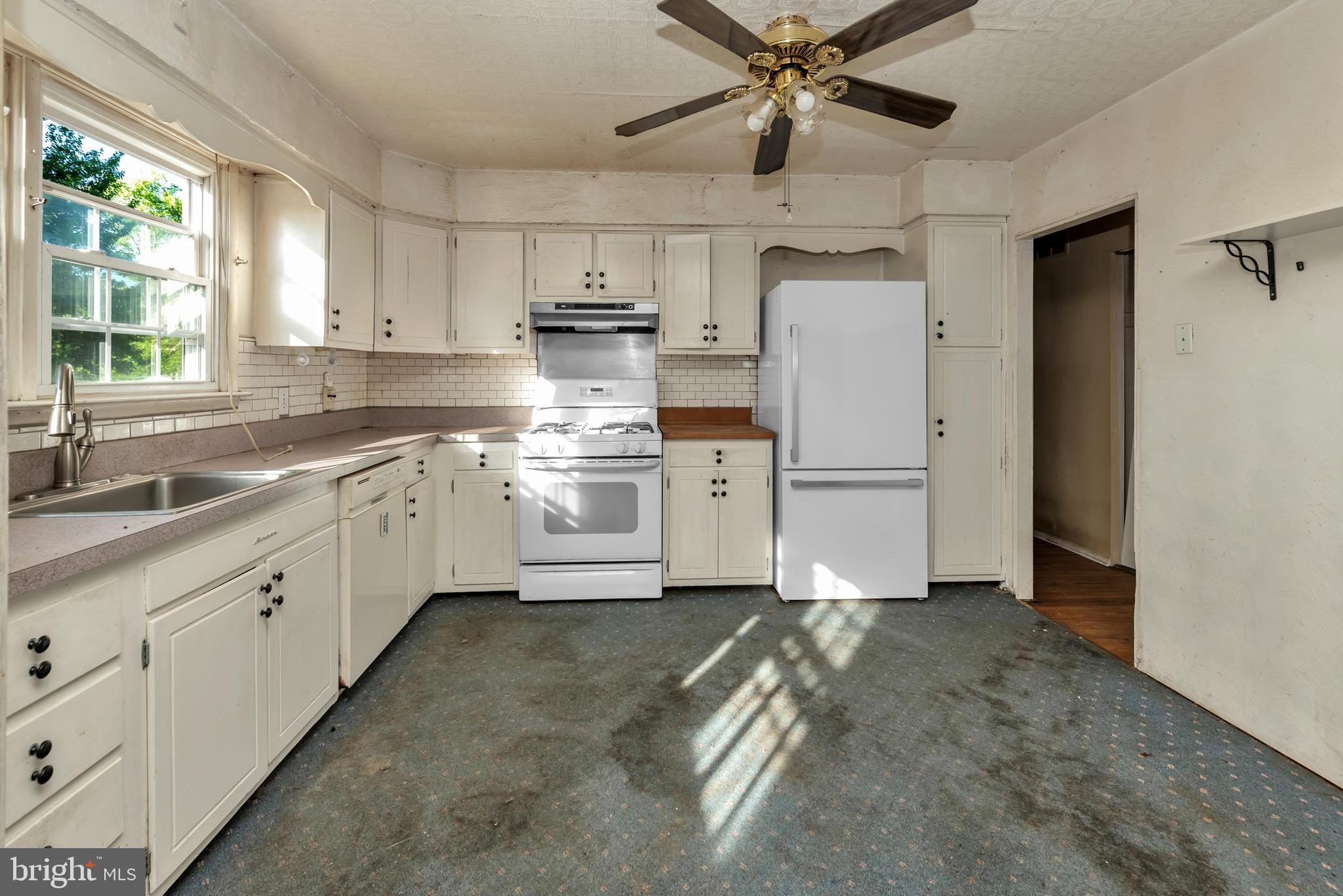 16 Constitution Road Clementon, NJ 08021 - Photo 21 of 61