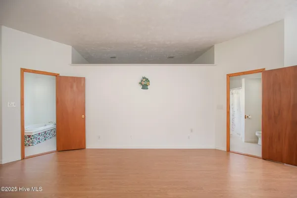 $479,000 | 35 Bayview Drive, Merritt, NC 28556