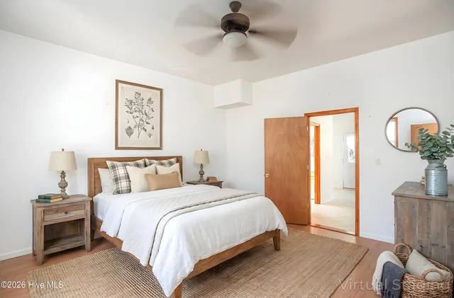 $479,000 | 35 Bayview Drive, Merritt, NC 28556