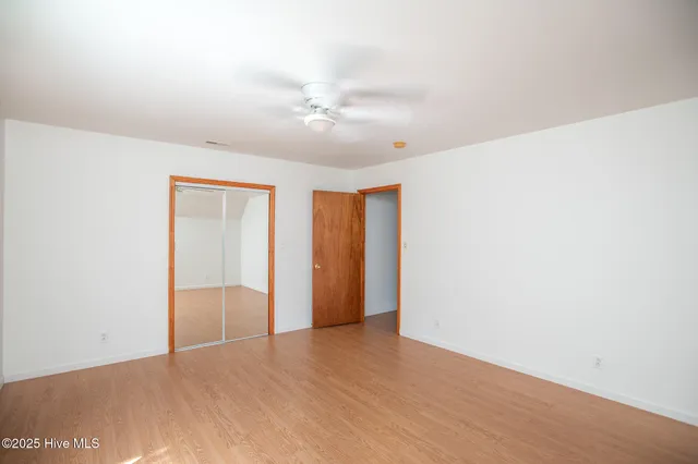 $479,000 | 35 Bayview Drive, Merritt, NC 28556