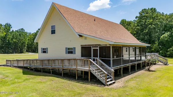 $479,000 | 35 Bayview Drive, Merritt, NC 28556