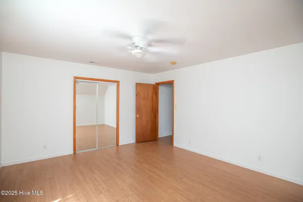 $479,000 | 35 Bayview Drive, Merritt, NC 28556