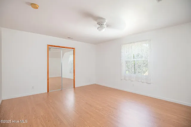 $479,000 | 35 Bayview Drive, Merritt, NC 28556