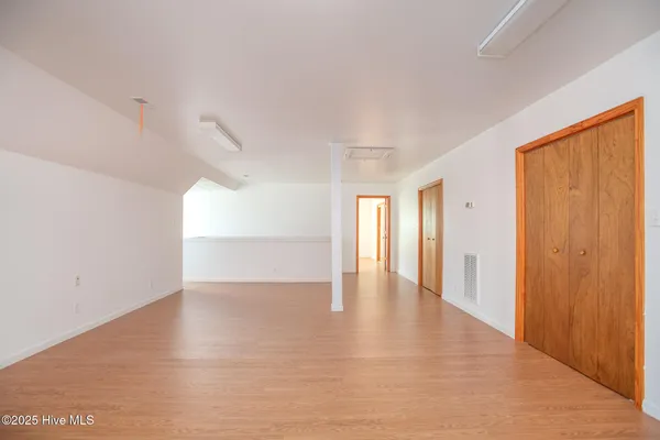 $479,000 | 35 Bayview Drive, Merritt, NC 28556