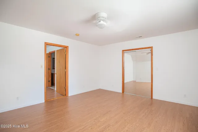 $479,000 | 35 Bayview Drive, Merritt, NC 28556