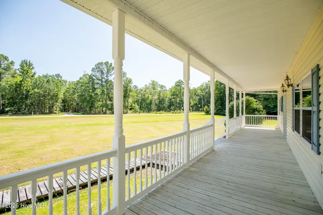 $479,000 | 35 Bayview Drive, Merritt, NC 28556