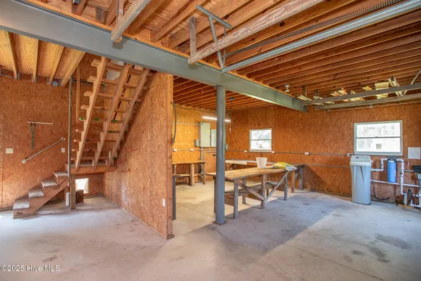 $479,000 | 35 Bayview Drive, Merritt, NC 28556