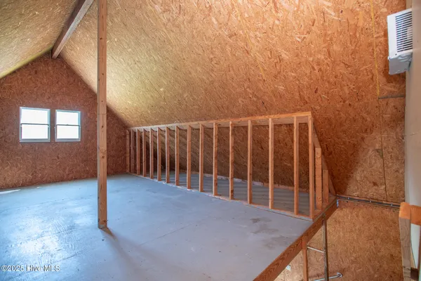 $479,000 | 35 Bayview Drive, Merritt, NC 28556