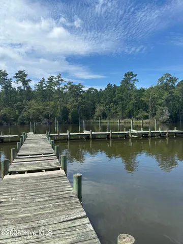 $479,000 | 35 Bayview Drive, Merritt, NC 28556