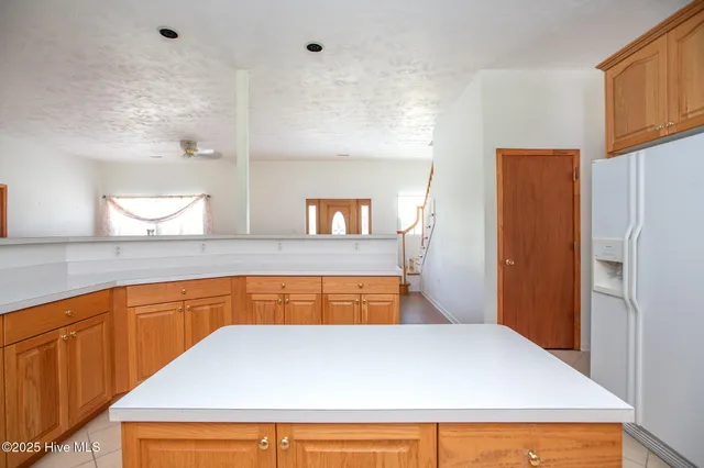 $479,000 | 35 Bayview Drive, Merritt, NC 28556