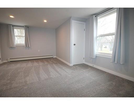 34 Reedstone Avenue Chicopee, MA 01020 - Photo 5 of 25 Gallery Image 5