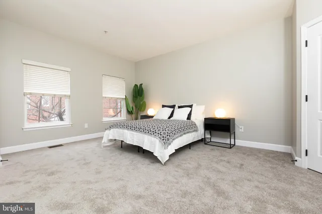 $385,000 | 13620 Dover Cliffs Place, Unit 13620, Germantown, MD 20874