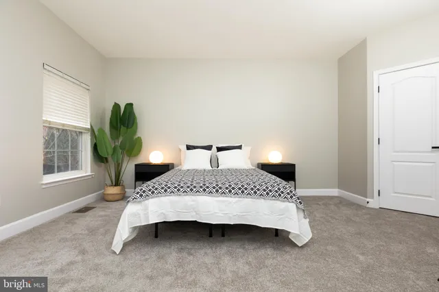 $385,000 | 13620 Dover Cliffs Place, Unit 13620, Germantown, MD 20874