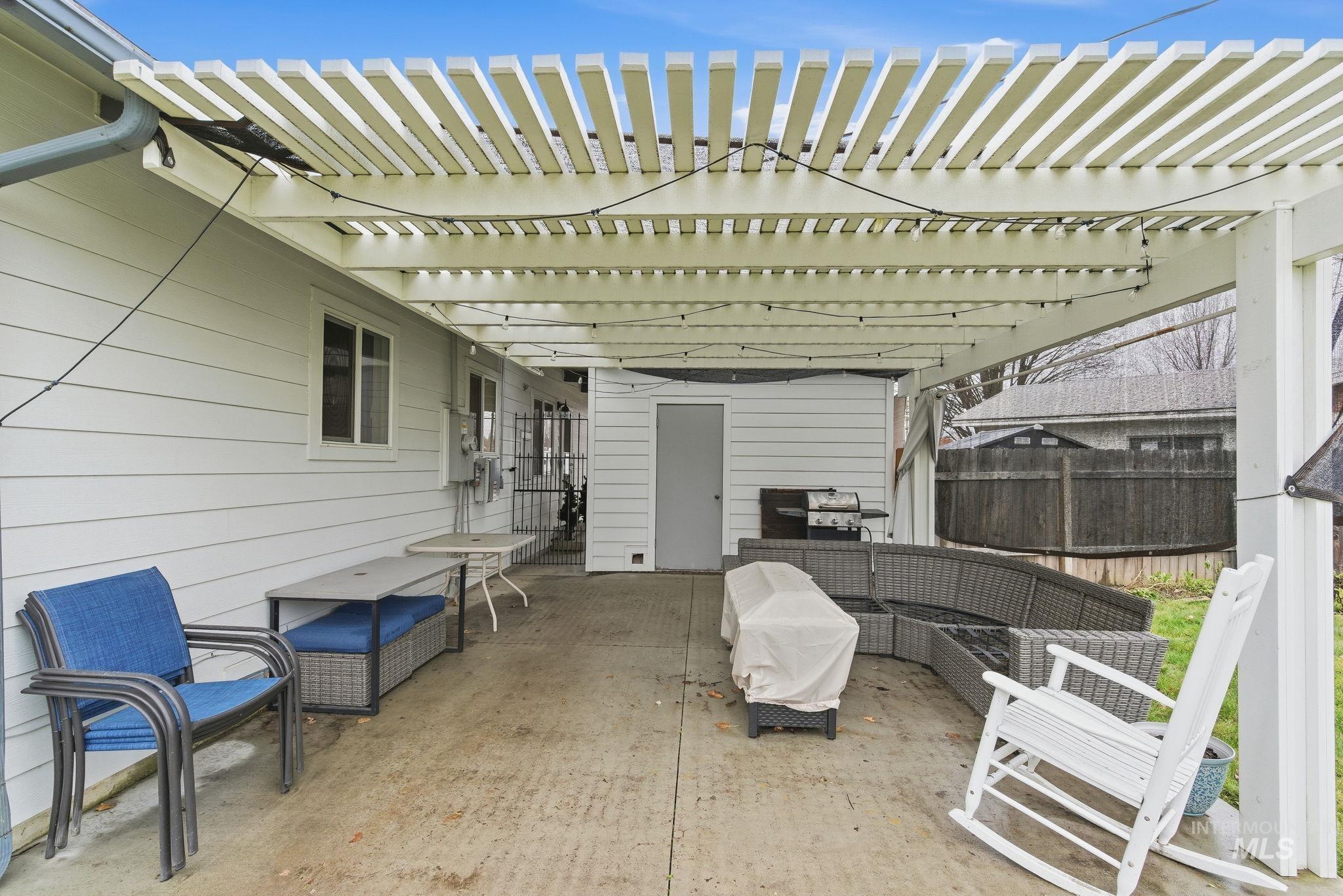 4426 West Clark Street Boise, ID 83705 - Photo 34 of 43 View of patio featuring a deck