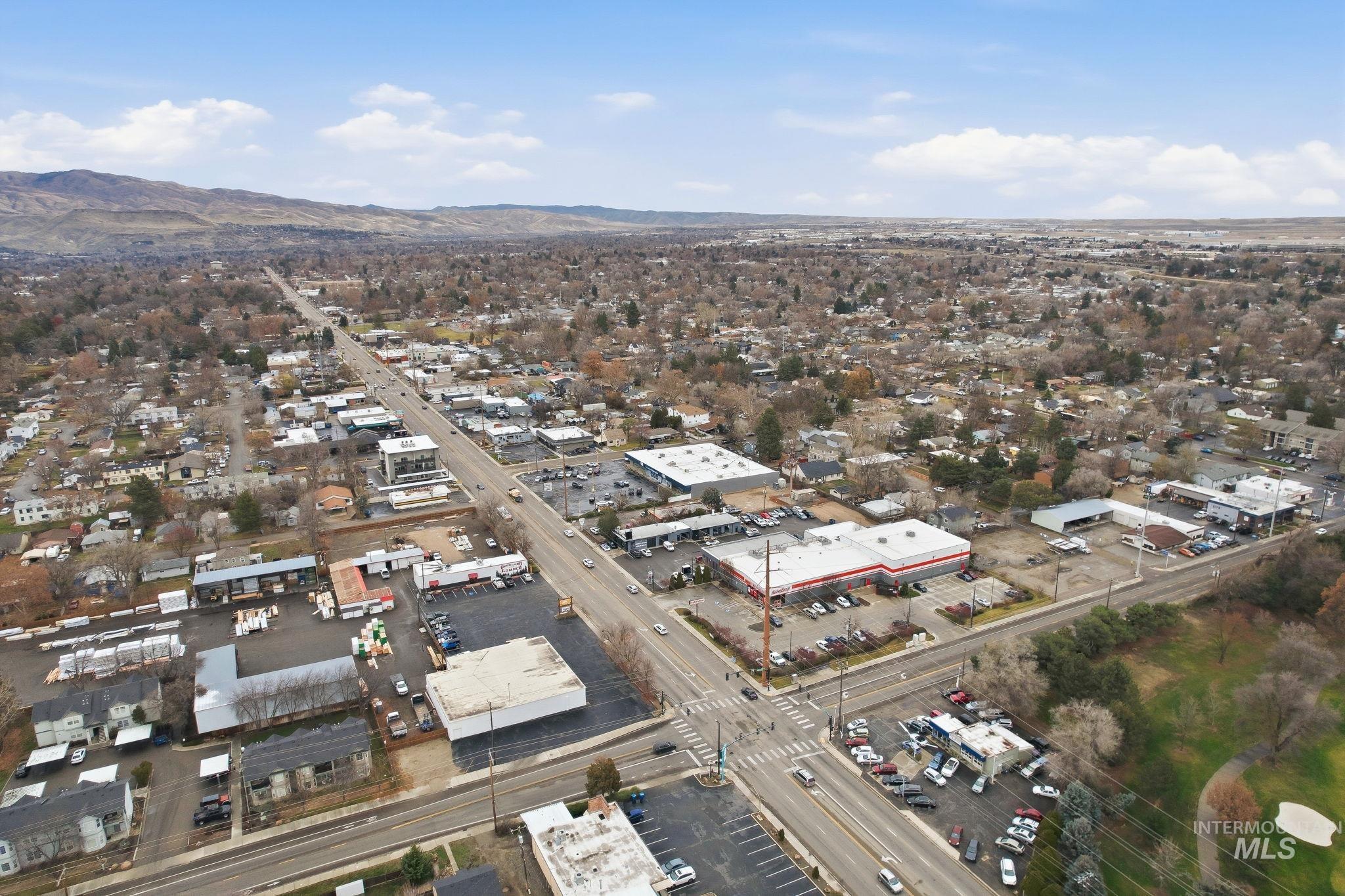 4426 West Clark Street Boise, ID 83705 - Photo 40 of 43 Aerial view of property's location featuring mountains