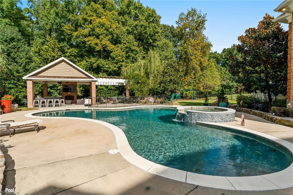 4244 Rock Bridge Road High Point, NC 27262 - Photo 38 of 46 Gallery Image 38