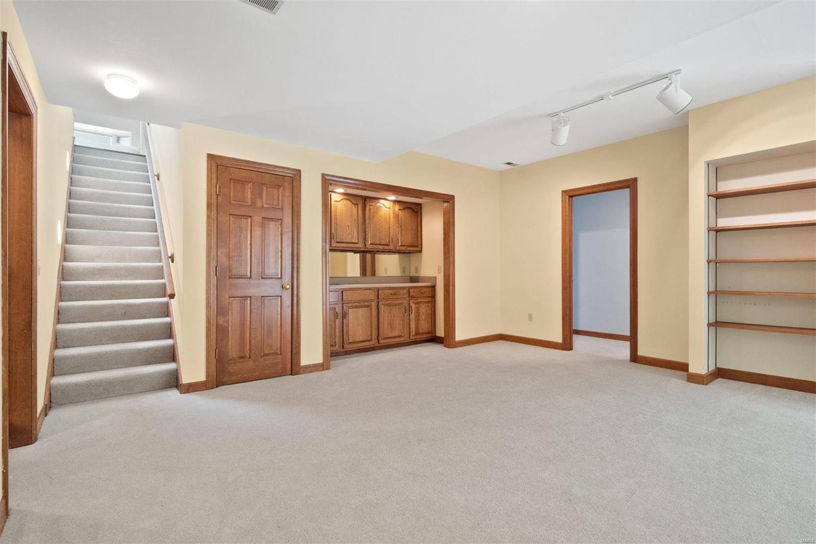 2251 Barnbridge Road Town and Country, MO 63131 - Photo 25 of 38 Gallery Image 25