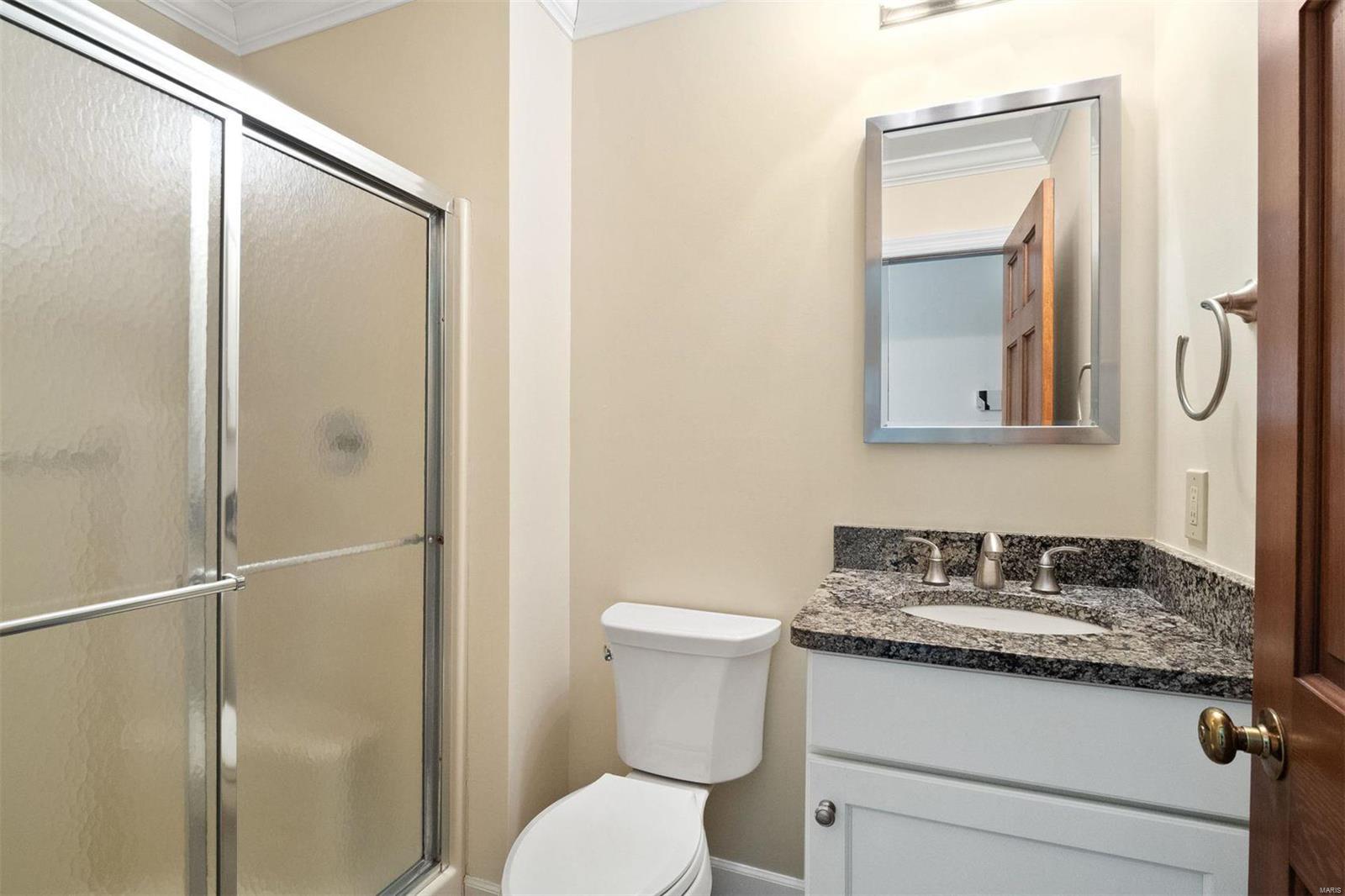 2251 Barnbridge Road Town and Country, MO 63131 - Photo 32 of 38 Gallery Image 32