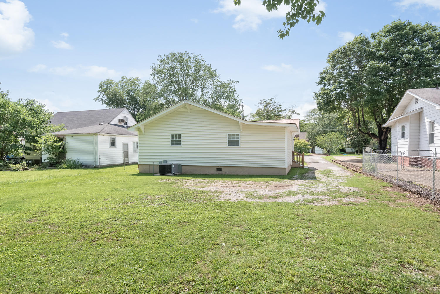3700 Redding Road Chattanooga, TN 37415 - Photo 8 of 25 3700_Redding_Rd_08