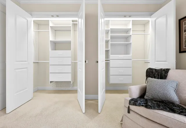 $400,000 | 2308 North Appleton Street, Appleton, WI 54911