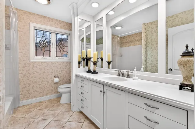 $400,000 | 2308 North Appleton Street, Appleton, WI 54911