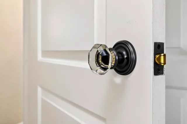 $400,000 | 2308 North Appleton Street, Appleton, WI 54911