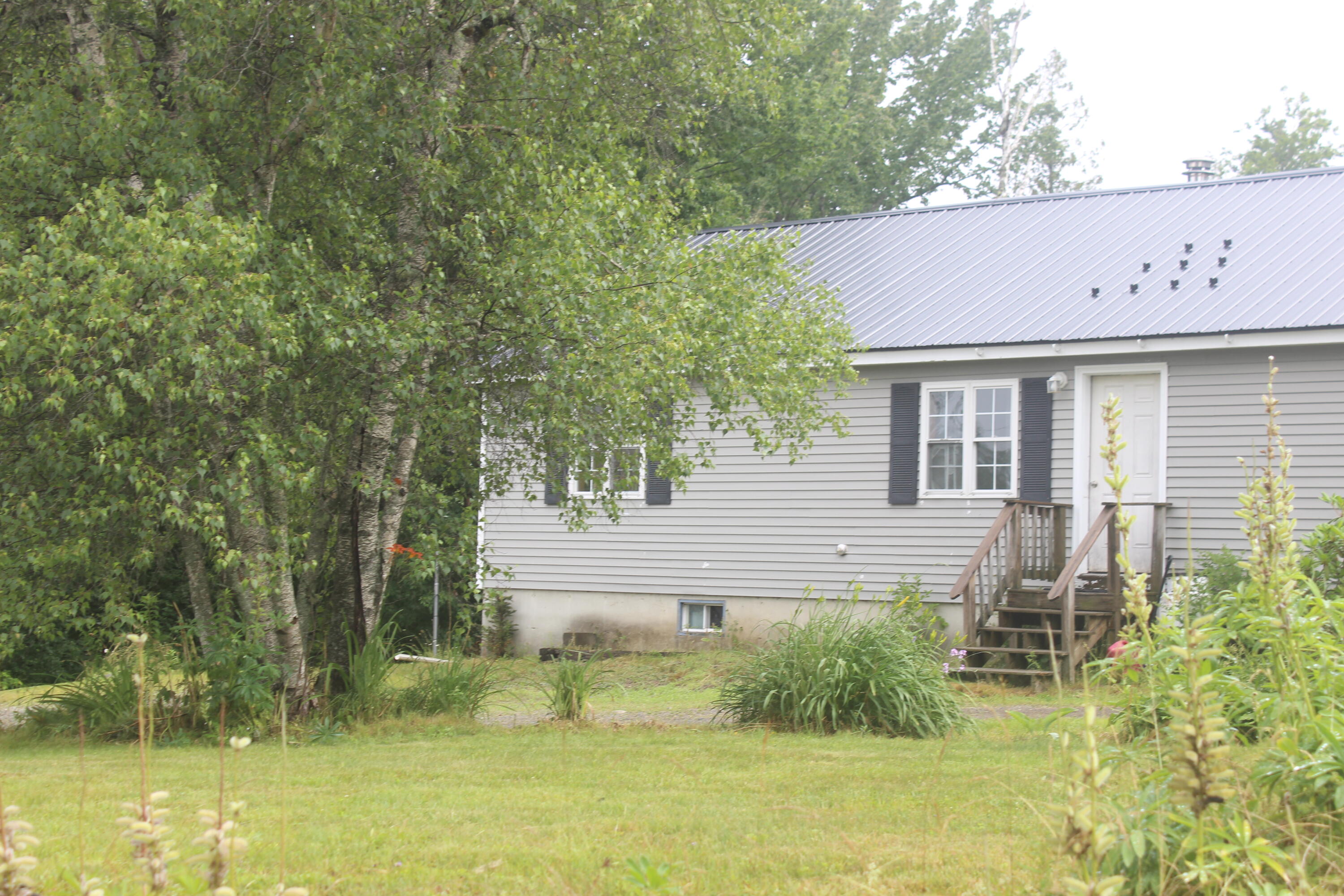 228 Wilcox Road Lubec, ME 04652 - Photo 8 of 38 IMG_4259