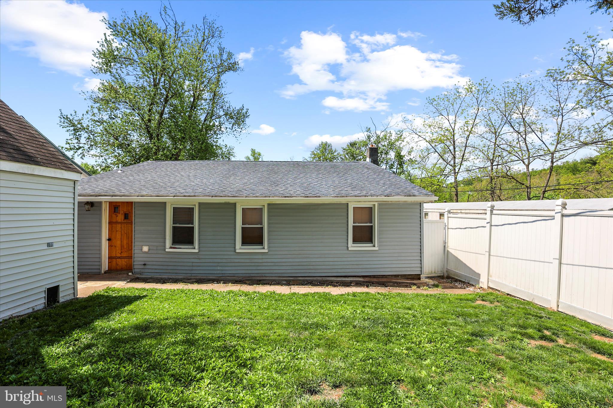 4211 Conewago Road Dover, PA 17315 - Photo 29 of 32