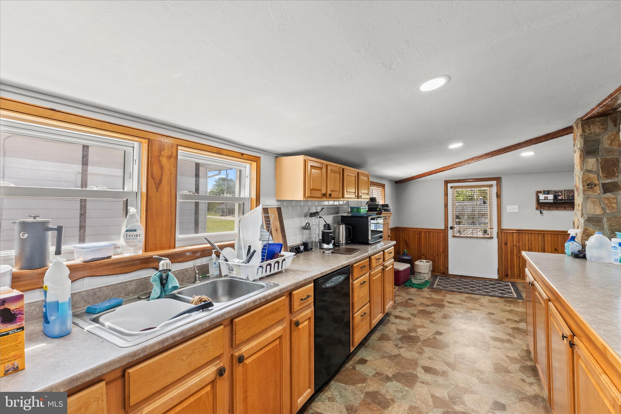 4211 Conewago Road Dover, PA 17315 - Photo 10 of 32