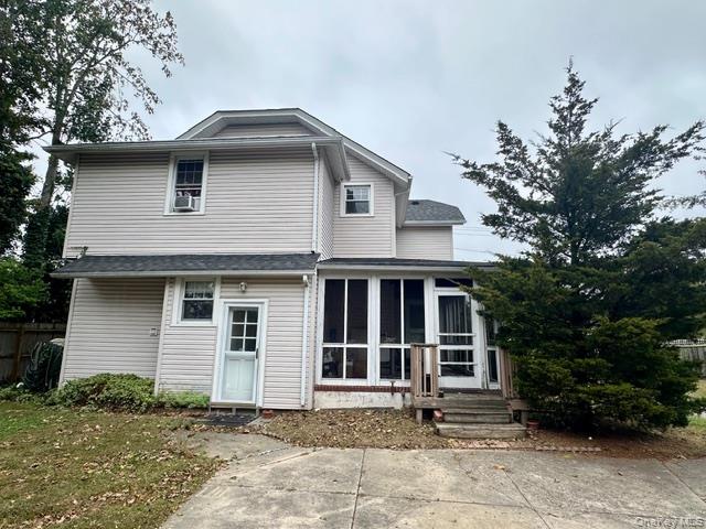 90 East Roe Boulevard Patchogue, NY 11772 - Photo 18 of 24