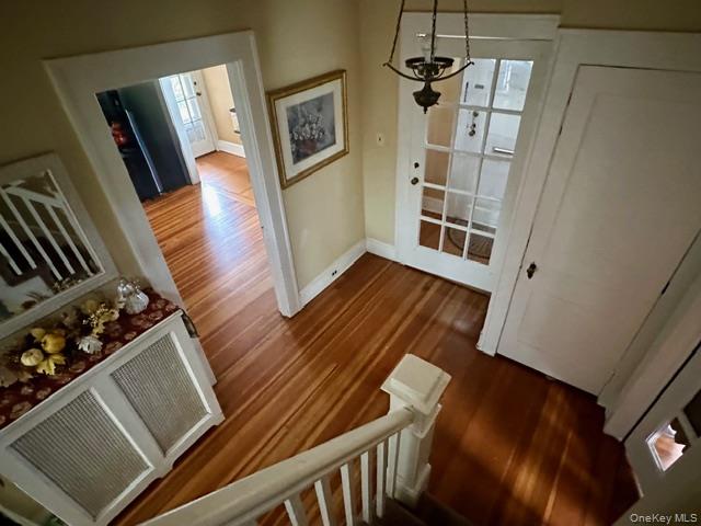 90 East Roe Boulevard Patchogue, NY 11772 - Photo 5 of 24