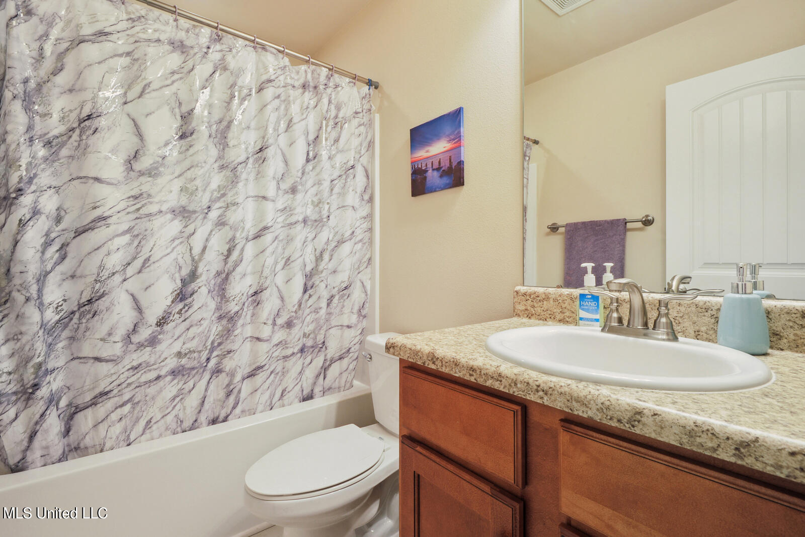 14031 Hudson Krohn Road Biloxi, MS 39532 - Photo 17 of 24 14031 Hudson Krohn Rd-18