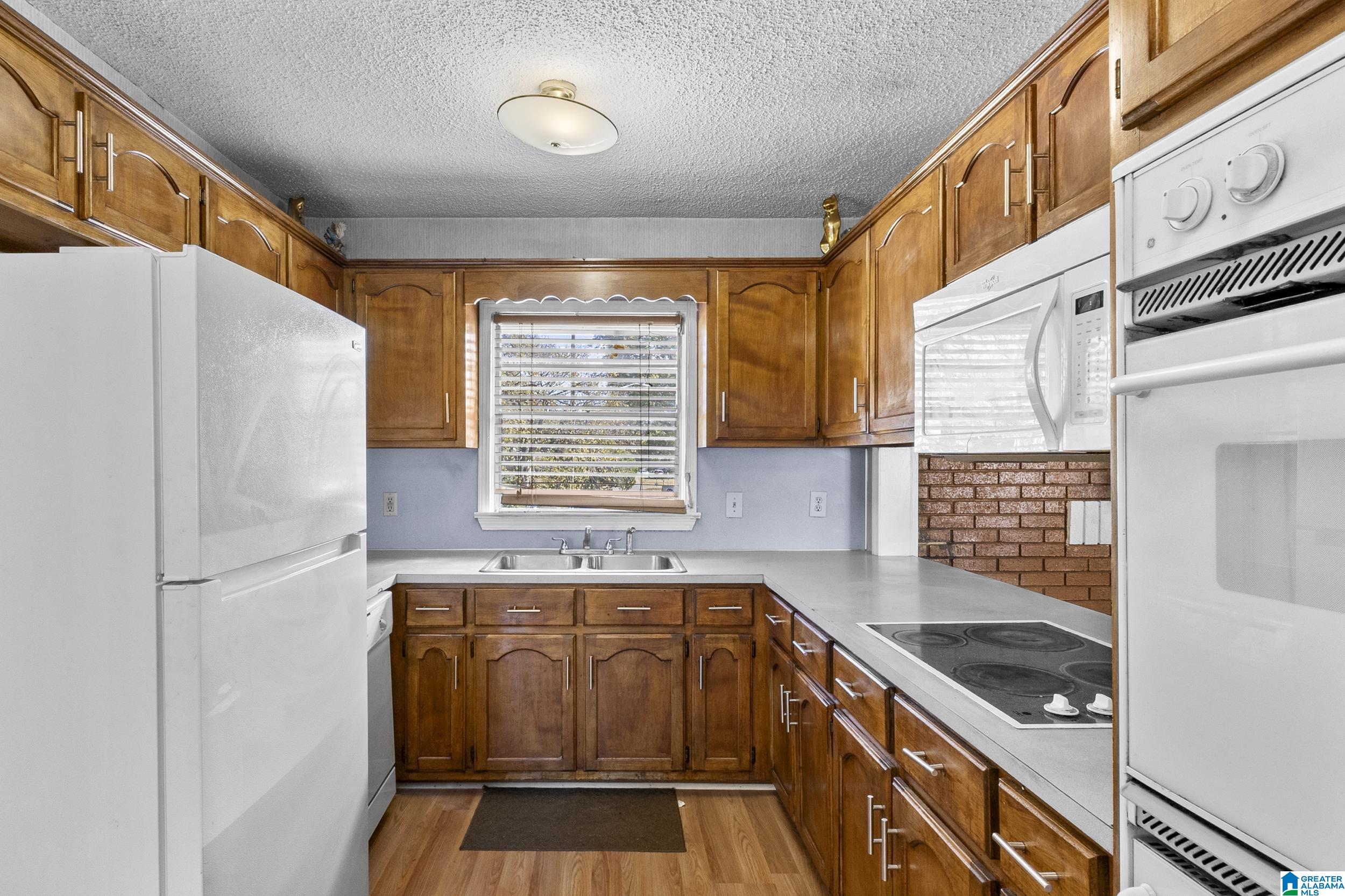1313 Mims Street Southwest Birmingham, AL 35211 - Photo 10 of 24