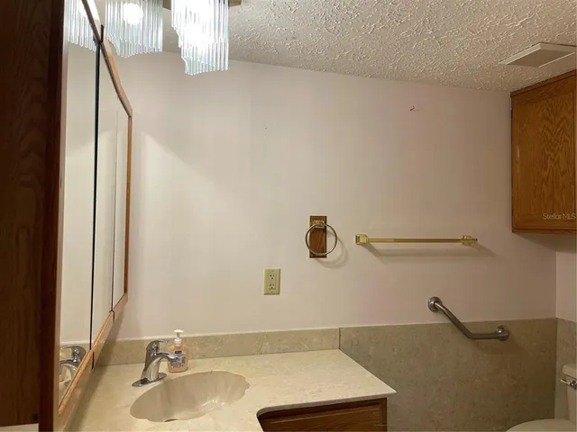 $392,000 | 20971 Negril Court, Lutz, FL 33558